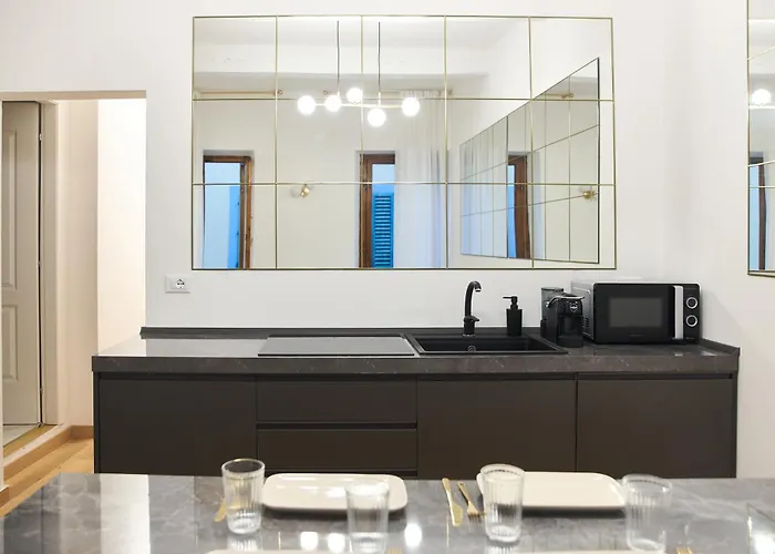 Luxury - 5 Minutes Walk From The Duomo Lägenhet